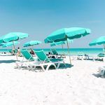 iusAsesor extiende sus deseos de unas felices vacaciones