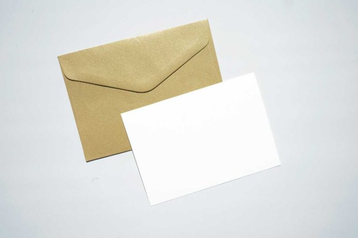 El Tribunal Supremo aclara las dudas sobre la entrega de la carta de despido a los representantes legales de los trabajadores El Tribunal Supremo aclara las dudas sobre la entrega de la carta de despido a los representantes legales de los trabajadores.